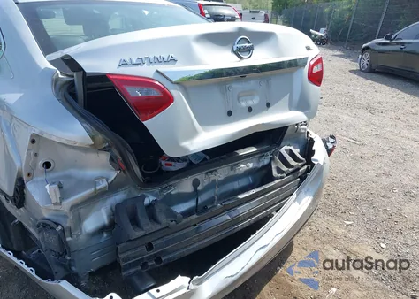 2018 Nissan Altima 2.5 Sl z USA, uszkodzony, nr VIN 1N4AL3AP0JC155792